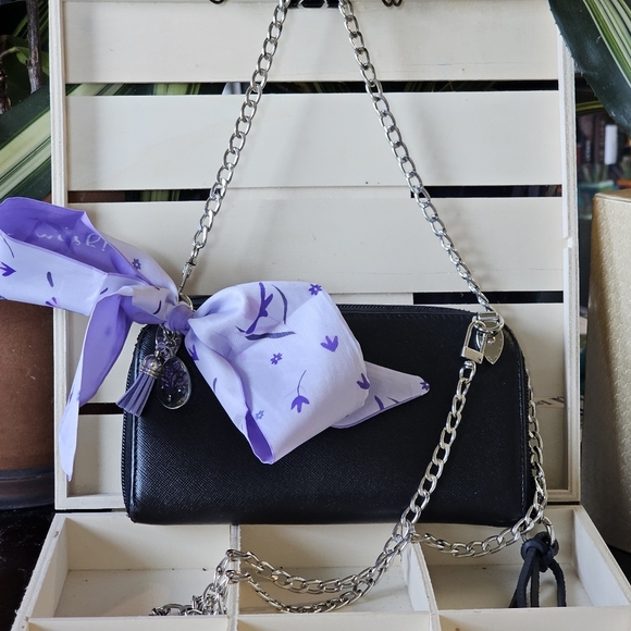 Prada Vintage Saffiano Leather Continental Zip Around Wallet w/Replaced Zip Pull - Picture 5 of 16